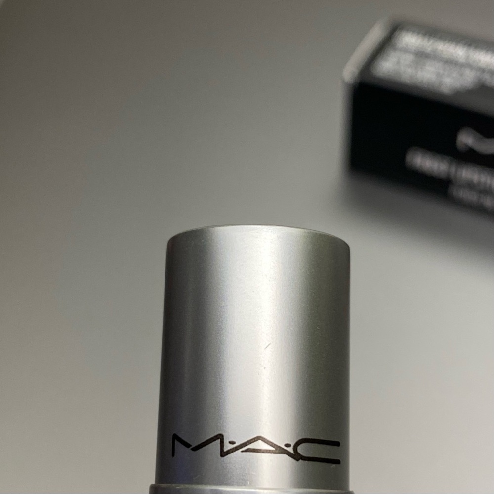 MAC ICON Lipstick ~ frost 326 - Picture 9 of 11